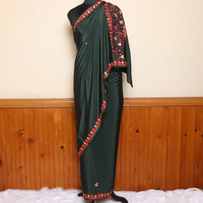 Green Sozni Kashmiri Saree With Paper Machie Work - Image 6