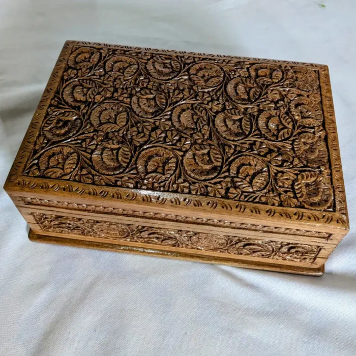 Handcrafted Kashmiri Walnut Box for Jewellery & Keepsakes