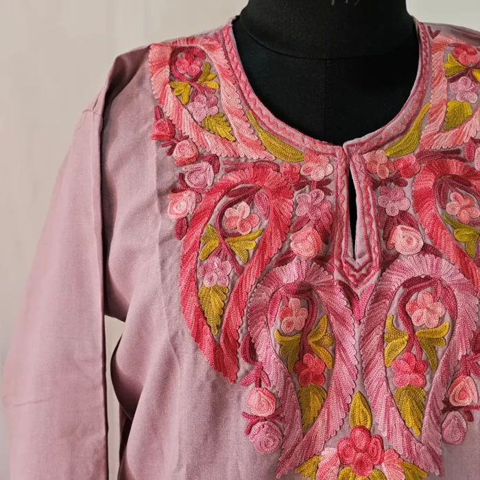 Light Pink Kashmiri Kurta Set with Aari Embroidery - Falaq - Image 3