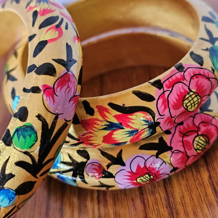 3-Piece Kashmiri Paper Machie Bangle Set – Classic Floral Design - Image 4