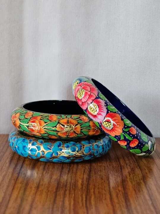 Kashmiri Paper Machie Bangle Set of – Floral Tones Gyawun