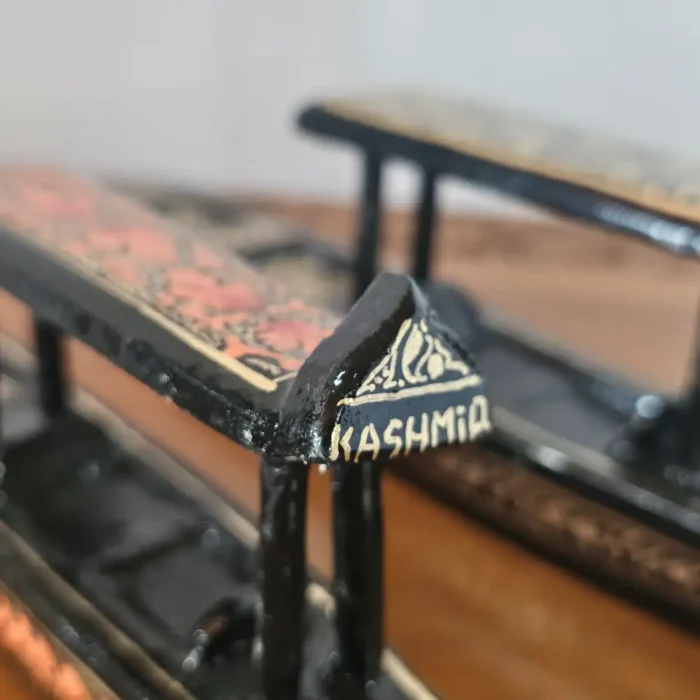 Kashmiri Paper Machie Pair of Shikara in Paper Machie Art - Image 3