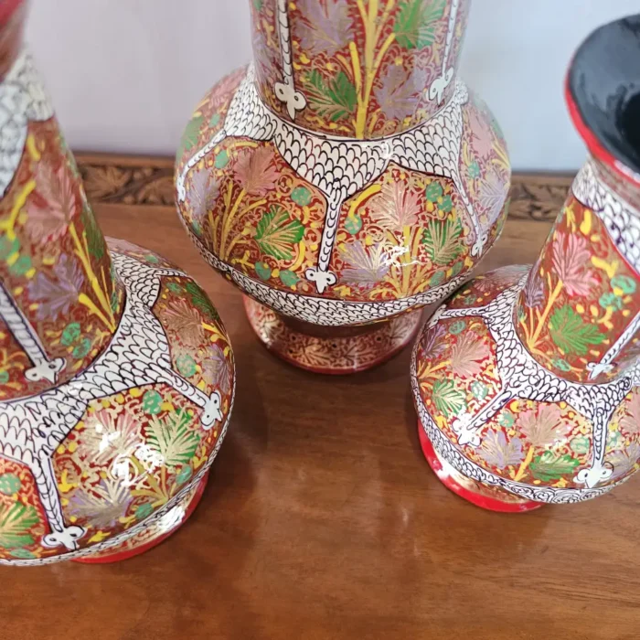 Set of 3 Kashmiri Paper Machie Flower Vases - Hand Painted - Image 3