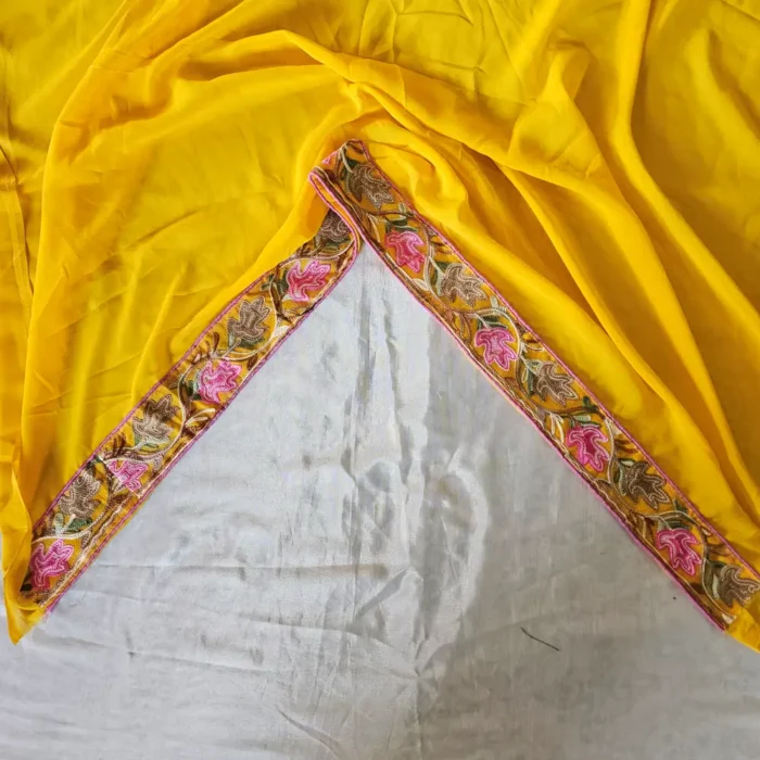 Yellow Kashmiri Chinar Saree with Multi Aari Work | Lal Bazaar - Image 4