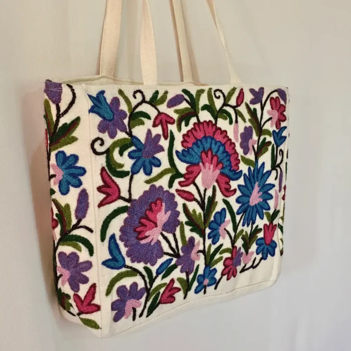 Kashmir Hand Embroidered Crewel Work Kashmiri Bag - Image 3