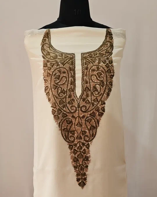 Elegent 2PC Creamy Summer Cool Kashmiri Suit With Hand Aari embroidery - Zohra
