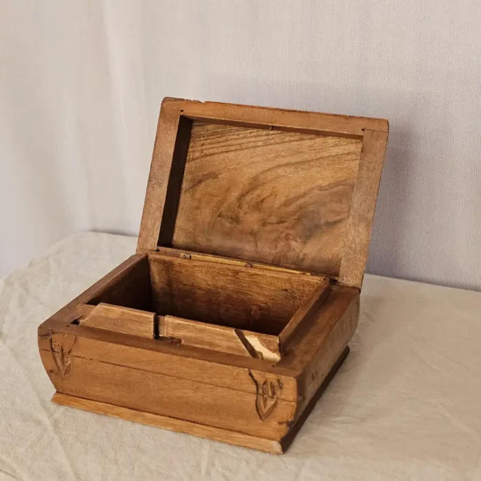 Kashmiri Walnut Wood Box with Traditional Carving - Image 4