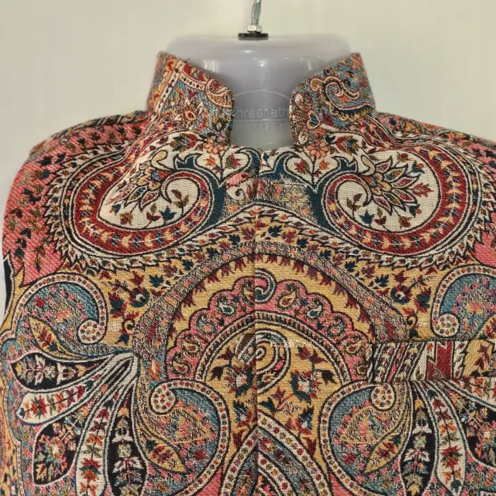 Srinagar-Made Green Kani Waistcoat in Polywool for Children - Image 2