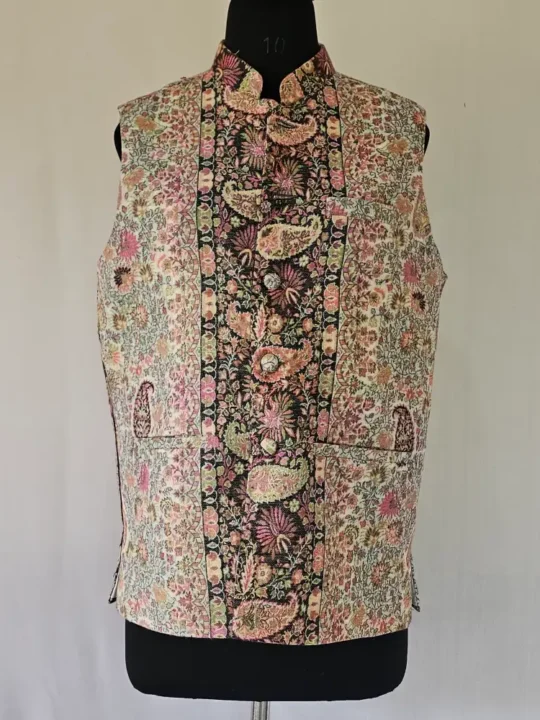 Kashmiri Men Kani Cream Jacket | Waist Coat - Lal Bazaar Collection