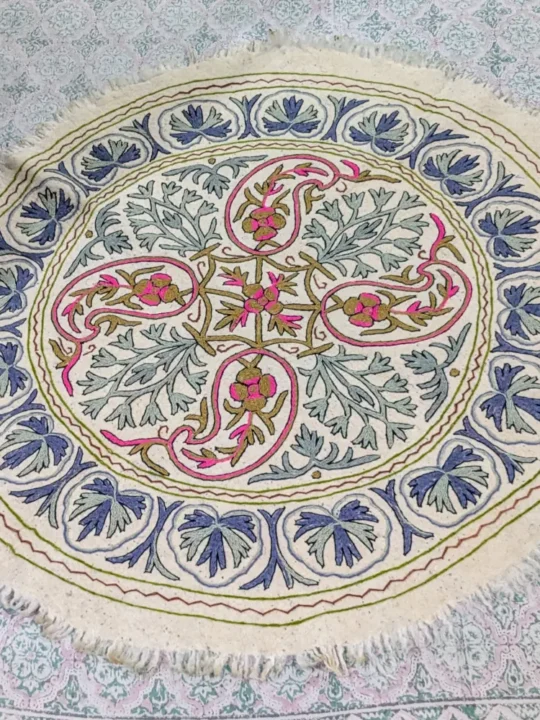 Round Kashmiri Namda in Pure Wool with Aari Handwork (5ft)