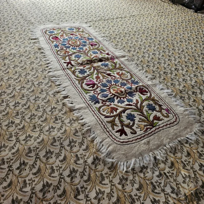Pure Wool Kashmiri Runner with Hand Aari Embroidery (5.8x2 ft) - Image 2