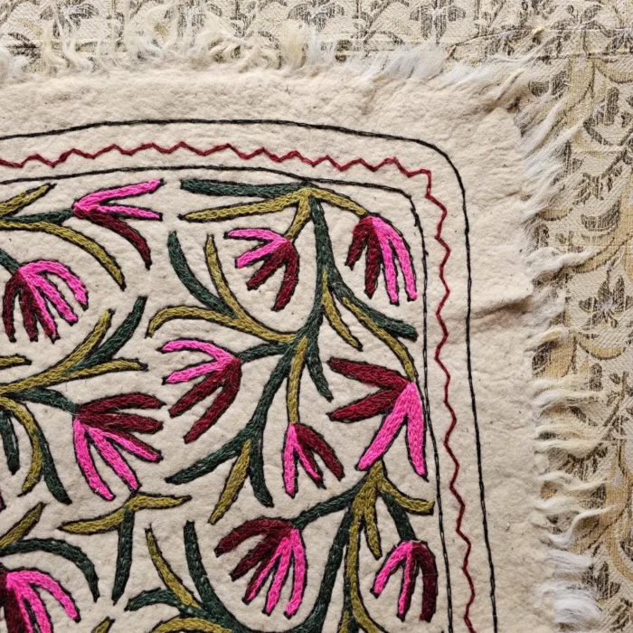 Beautiful Pure Wool Kashmiri Namda with Hand Aari Embroiderey (4x3) - Image 4