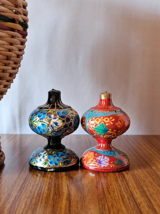 Set of 2 Kashmiri Paper Machie Agarbati Stands – Handcrafted in Kashmir