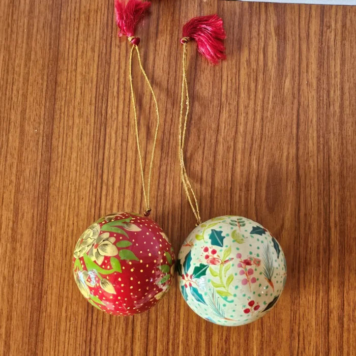 Kashmir-Made Paper Machie Ball Set – Floral Painted (Set of 2) - Image 2