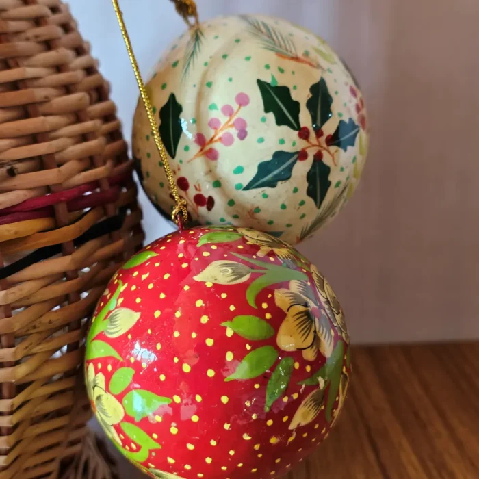 Kashmir-Made Paper Machie Ball Set – Floral Painted (Set of 2) - Image 5