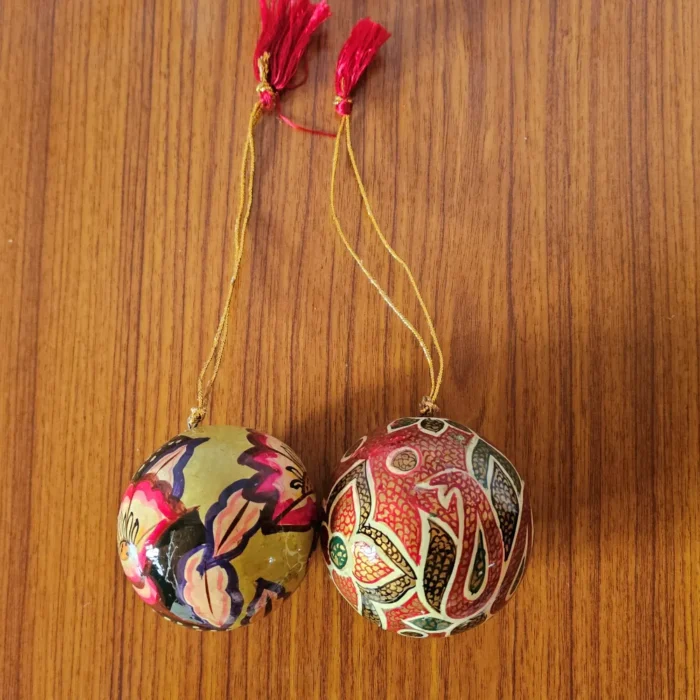 Set of 2 Kashmiri Paper Machie Decorative Balls – Handcrafted - Image 2