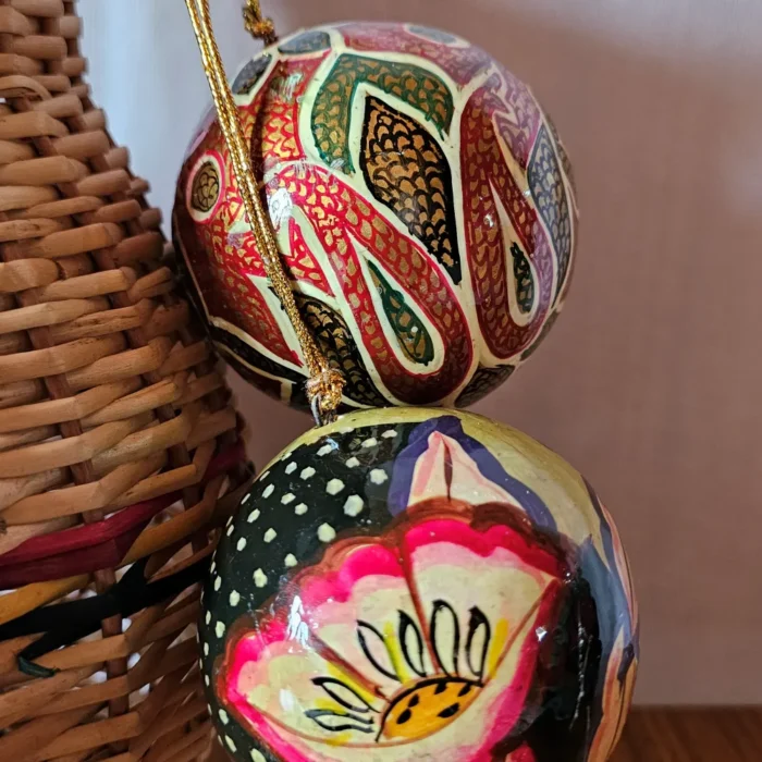 Set of 2 Kashmiri Paper Machie Decorative Balls – Handcrafted - Image 5