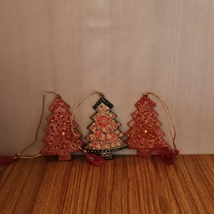 Kashmir-Made Paper Machie Christmas Tree Set – Set of 3 Handpainted Piece - Image 3