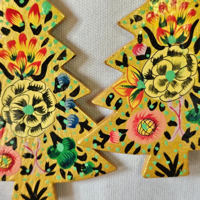 Set of 2 Kashmiri Paper Machie Christmas Trees - Image 5