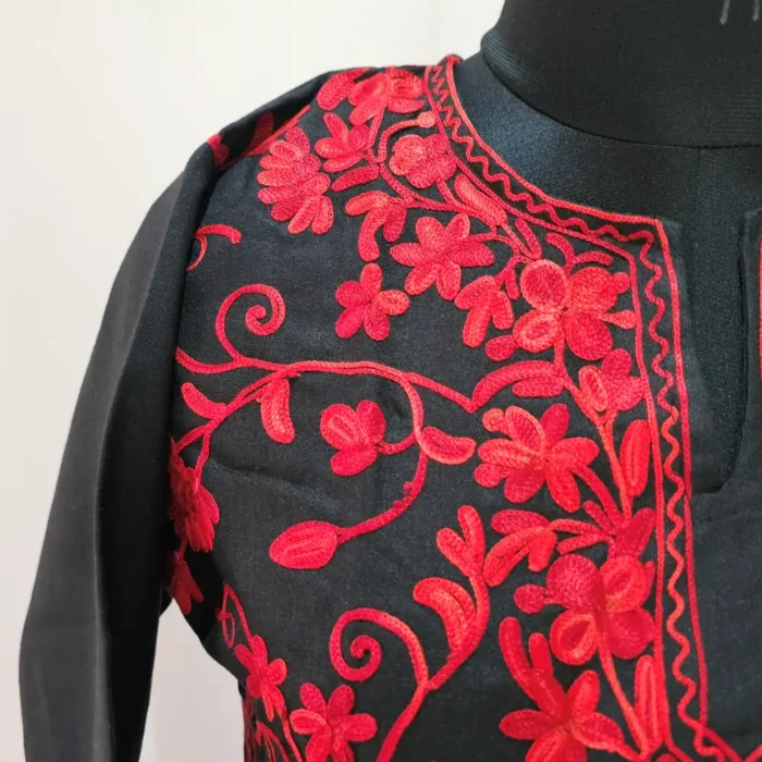 Black Kashmiri Cotton Kurti With All Over Jaal Ari Embroidery - Dal Jheel - Image 3