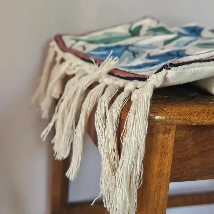Silk Thread Embroidered Kashmiri Runner in Dusooty Cotton - Image 3