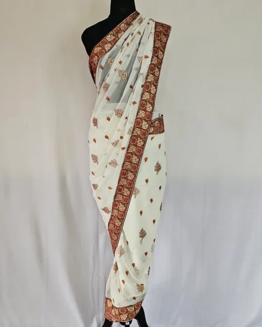 White Georgette Saree with Sozni Embroidery from Kashmir | Lal Bazaar