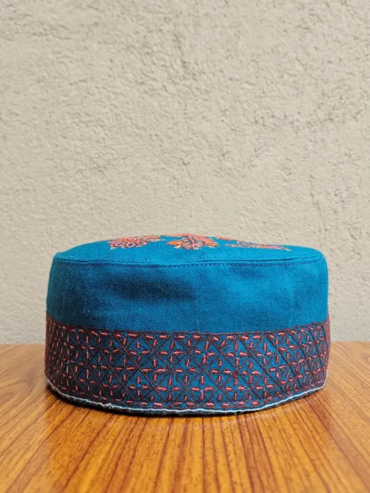 Rehmat-e-Sehar Sea Green Kashmiri Hand Sozni Embroidered Toosha Cap