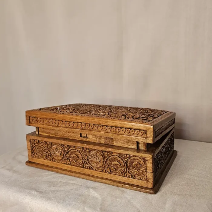 Handcrafted Kashmiri Walnut Box for Jewellery & Keepsakes - Image 3