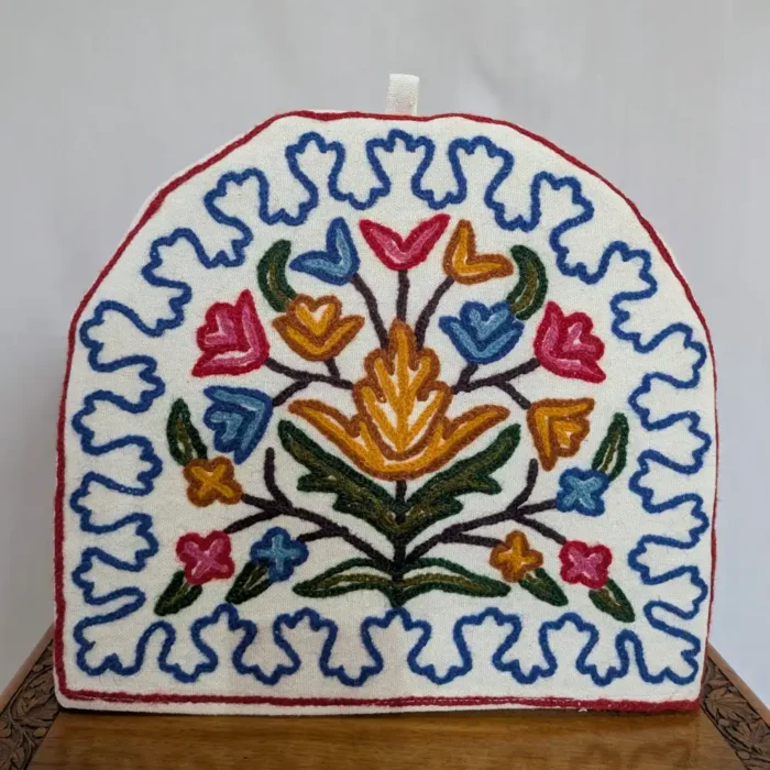 Elegent Kashmiri Handmade Tea Cozy with Crewel Embroidery - Gulmarg - Image 2