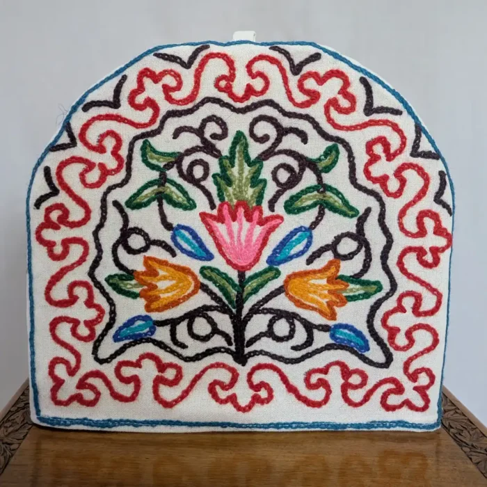 Stylish Kashmiri Handmade Tea Cozy with Crewel Embroidery - Gulmarg - Image 2