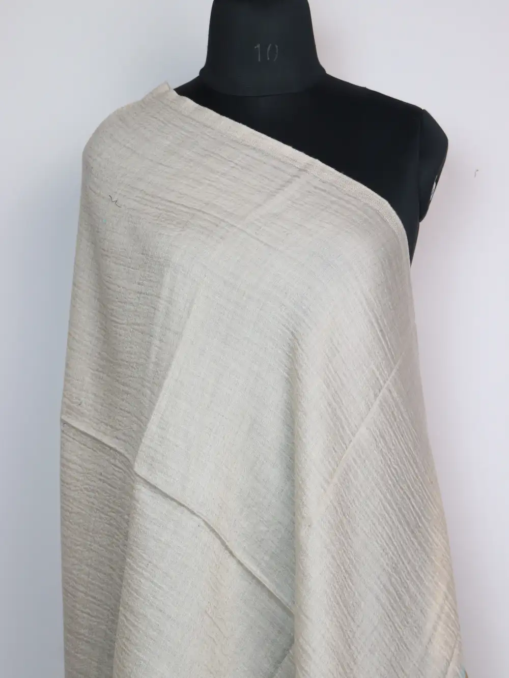 Haiqa White Fine Wool Stole in Kani Work Palla for Women - Image 2