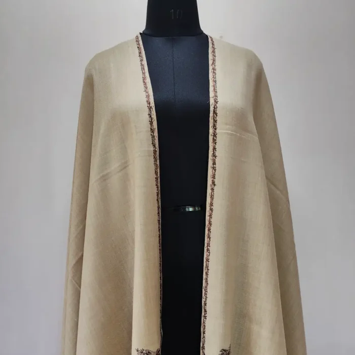 Waheed Kashmiri Beige Hashidar Men’s Wool Hand Sozni Shawl - Image 2