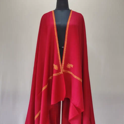 Kashmiri maroon hand sozni shawl in wool fabric