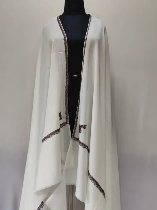 Kashmiri White Hashidar Wool Shawl for Gentlemen in Hand Sozni Embroidery