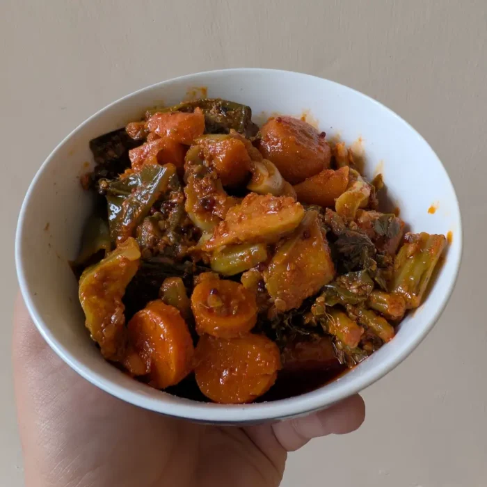 Kashmiri Mixed Vegetable Pickle | Achaar - Image 2