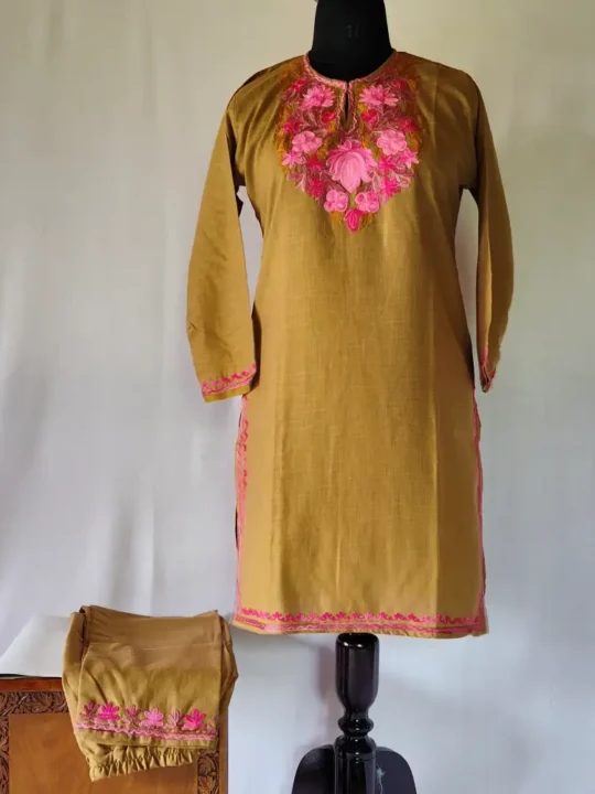 Kashmiri Beige Cotton Aari Embroidered Kurta Set - Aabroo Zunairah (14-15 years)