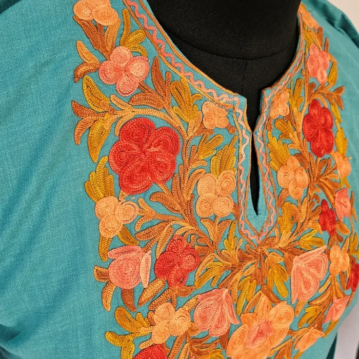 Kurta Set for Girls Kashmiri in Ruby Cotton Aari Embroidered (9-10 Years) - Image 3