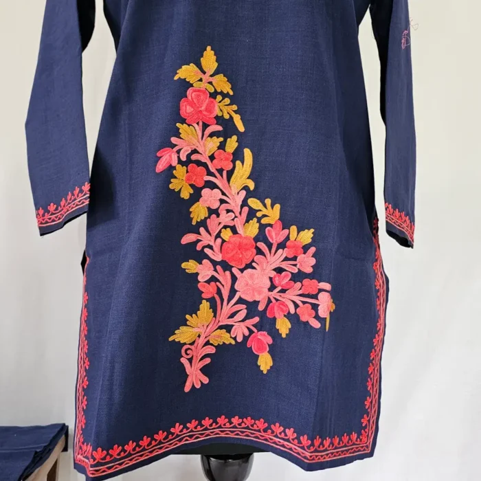 Ruhi Kashmiri Girls Cotton Kurta Set Dark Blue Aari Embroidered (7-8 years) - Image 2