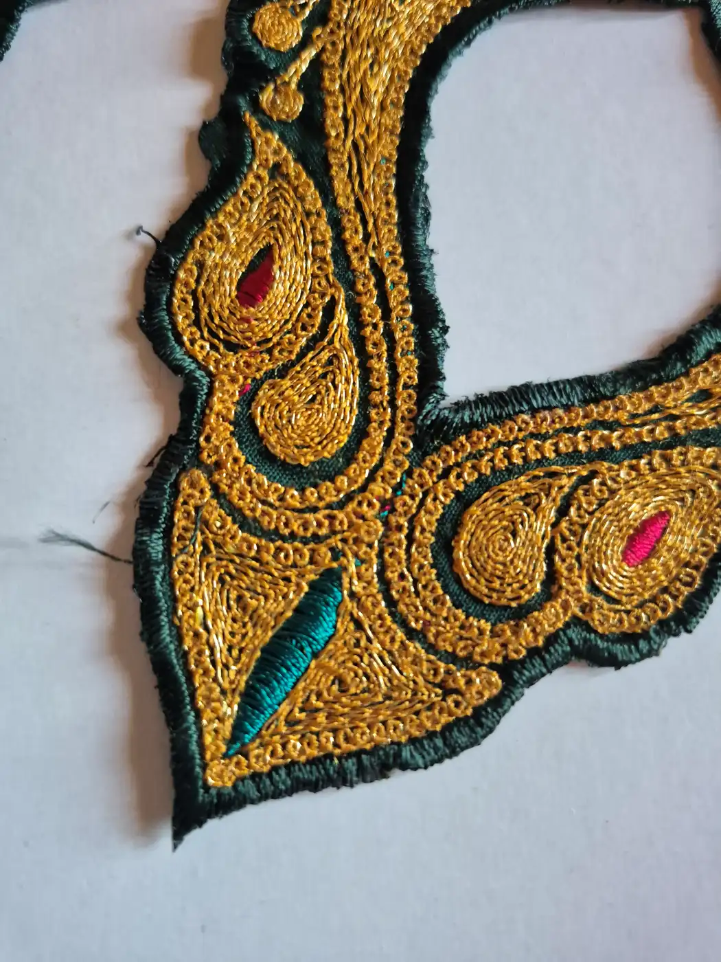 Dark Green Tilla Embroidered Kashmiri Patch Set with Bootis and Laces - Image 2