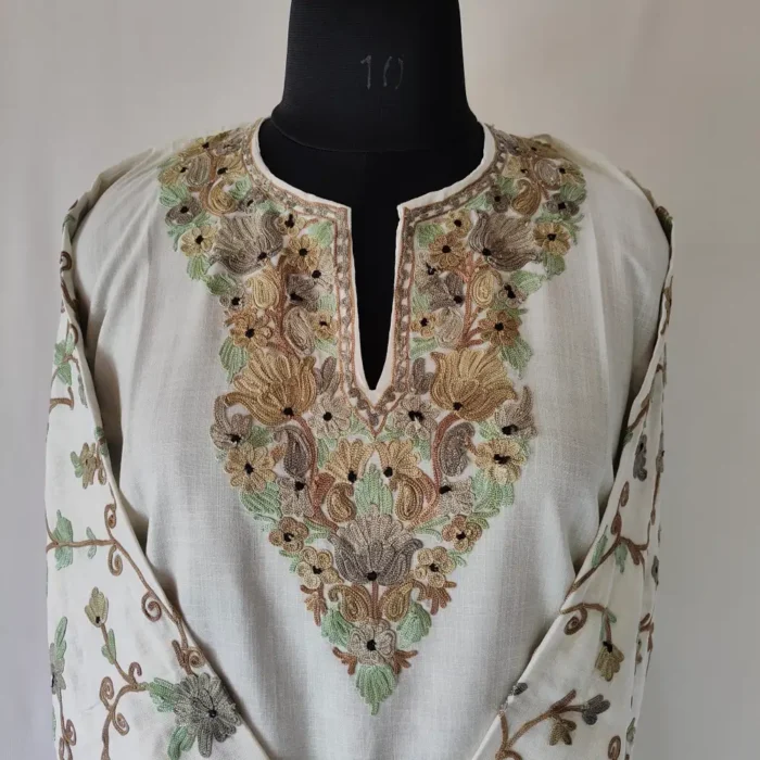 Cream Aari Cotton Shehzadi Gul Short Kurti with Sleeves Work from Srinagar - Image 2