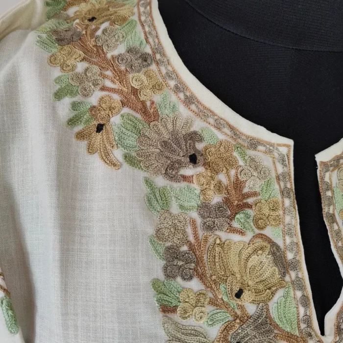 Laila's Kashmiri CreamCotton Kurti with Aari Embroidered Sleeves - Image 3