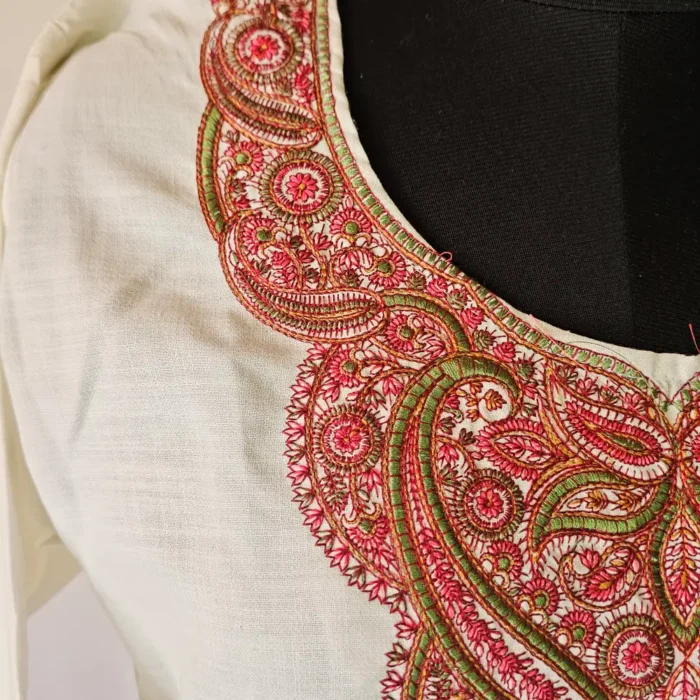 Kashmiri Cream Kurti Set With Sozni Embroidery | Lal Bazaar Collection - Image 4