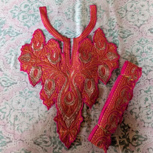Pink and Copper Twinkling Badam Kashmiri Tilla Work Patch with Lace