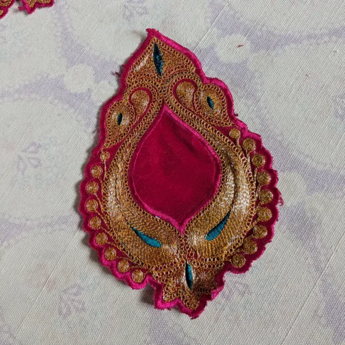 Magenta V Shape Tilla Embroidered Kashmiri Patch with Bootis and Laces - Image 2
