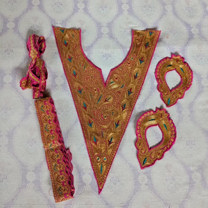 Magenta V Shape Tilla Embroidered Kashmiri Patch with Bootis and Laces