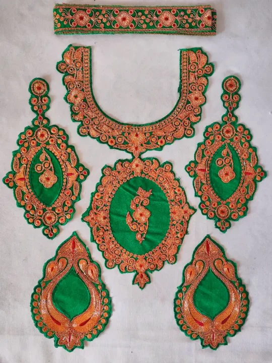 Green Kashmiri Tilla Embroidered Zoani Patch with Bootis and Lace