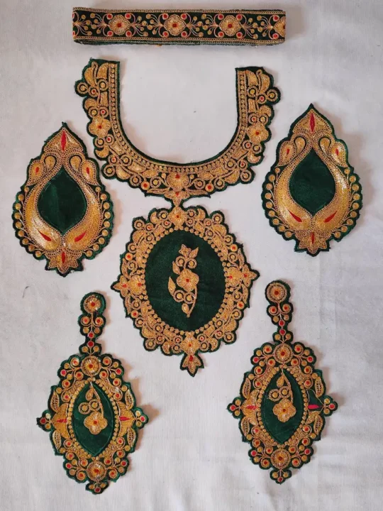 Dark Green Kashmiri Tilla Embroidered Zoani Patch with Bootis and Lace