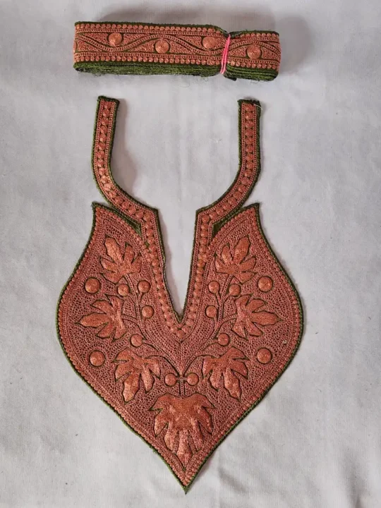 Kashmiri Green Tilla Embroidered Boab Naal and Chinar Patch with Laces