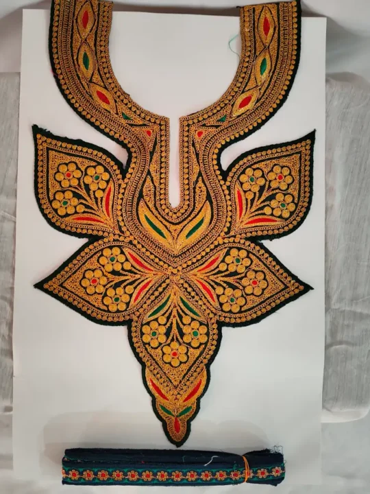 V Shape Tilla Embroidered Kashmiri Patch with Bootis and Laces