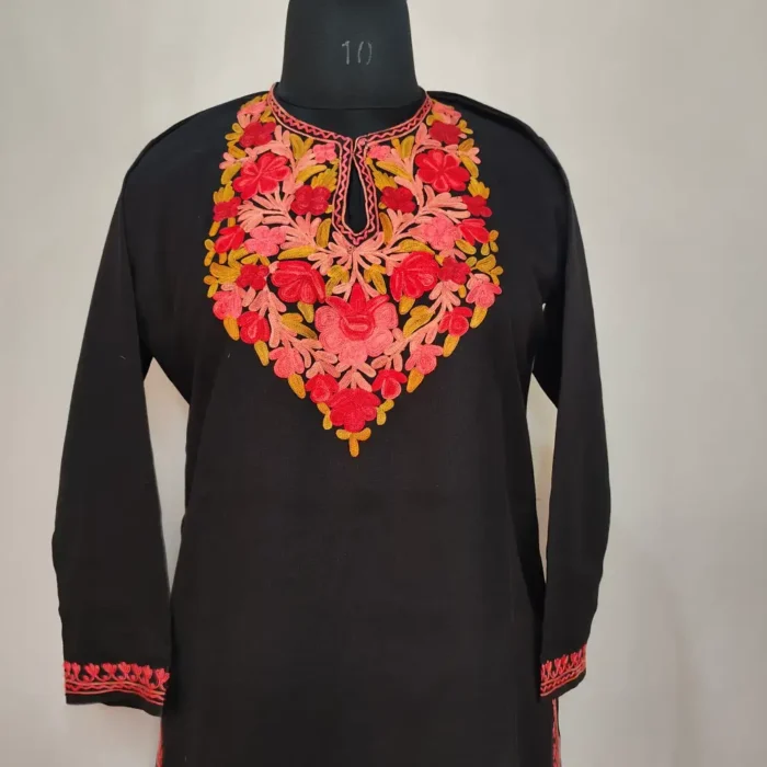 Yasmeen Kashmiri Aari Embroidery Cotton Kurti Set for Teens (8-9 year) - Image 2